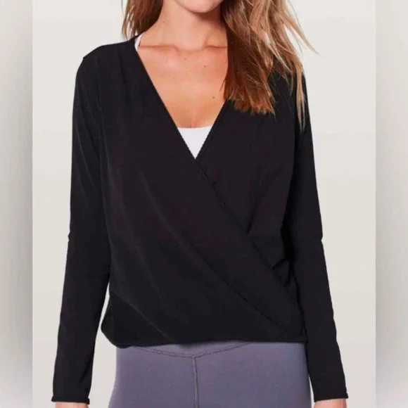 Lululemon full freedom black long sleeve top size 2 - Picture 3 of 6